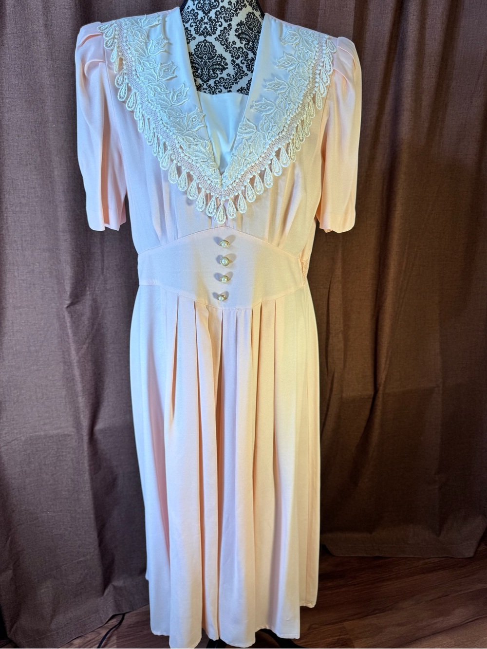 Vintage Pastel Pink Pearl Button Front Midi Dress, 1970s/ 1980s, size 12 - Picture 2 of 16